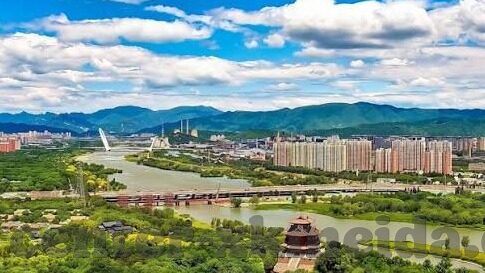 综合亚洲av欧美av日韩-探索多元文化视角下的成人内容市场，综合亚洲、欧美、日韩的独特魅力